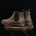 Men's leather Chelsea boots with soft leather lining