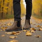 Men's leather Chelsea boots with soft leather lining