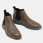 Men's leather Chelsea boots with soft leather lining