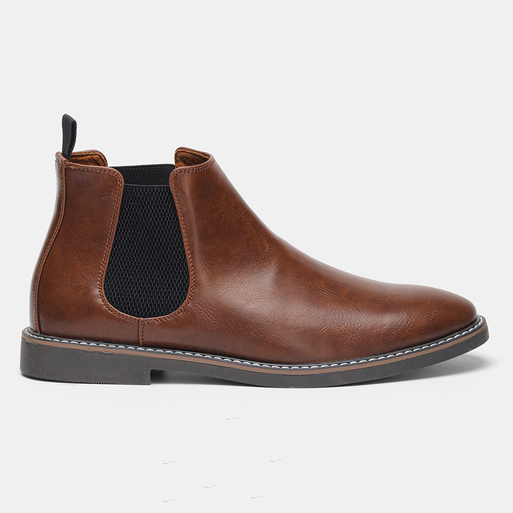 Men's leather Chelsea boots with soft leather lining